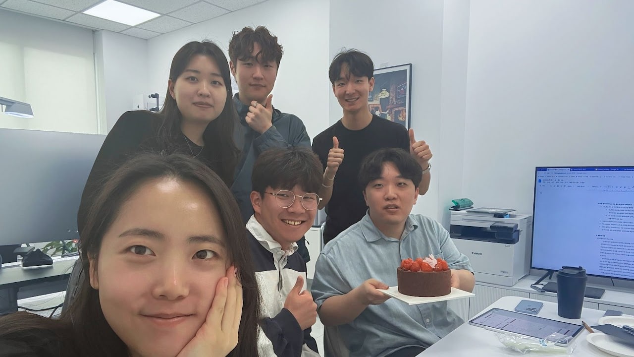 Teacher's day 2025 - Teacher's day 2025 - 사진 2 | System Software Lab, Korea University