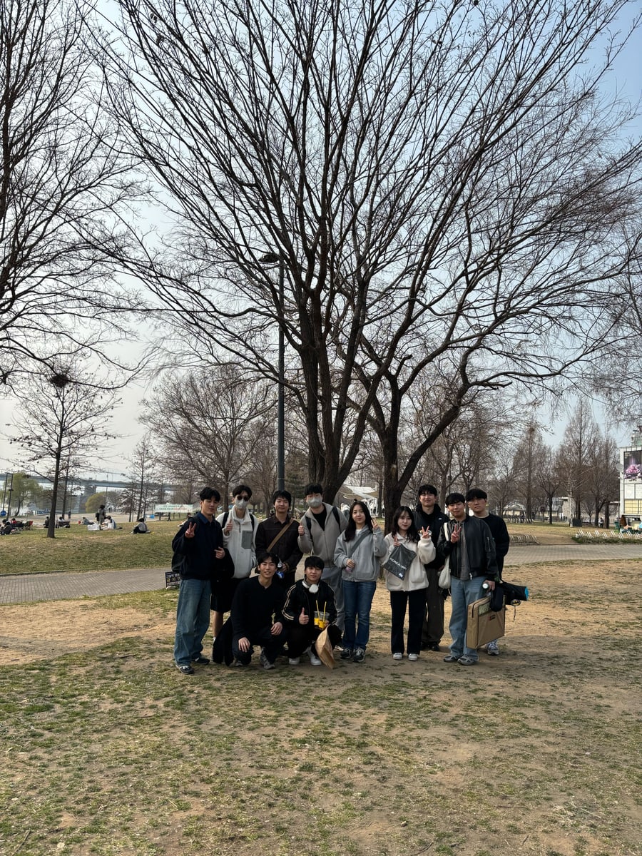 Hangang picnic (March 27, 2026) - Hangang picnic (March 27, 2026) - 사진 1 | System Software Lab, Korea University