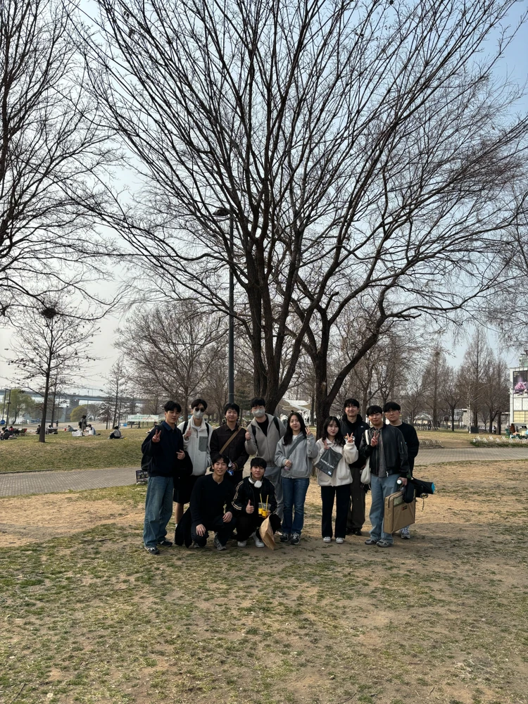 Hangang picnic (March 27, 2026) - Hangang picnic (March 27, 2026) - 사진 1 | System Software Lab, Korea University