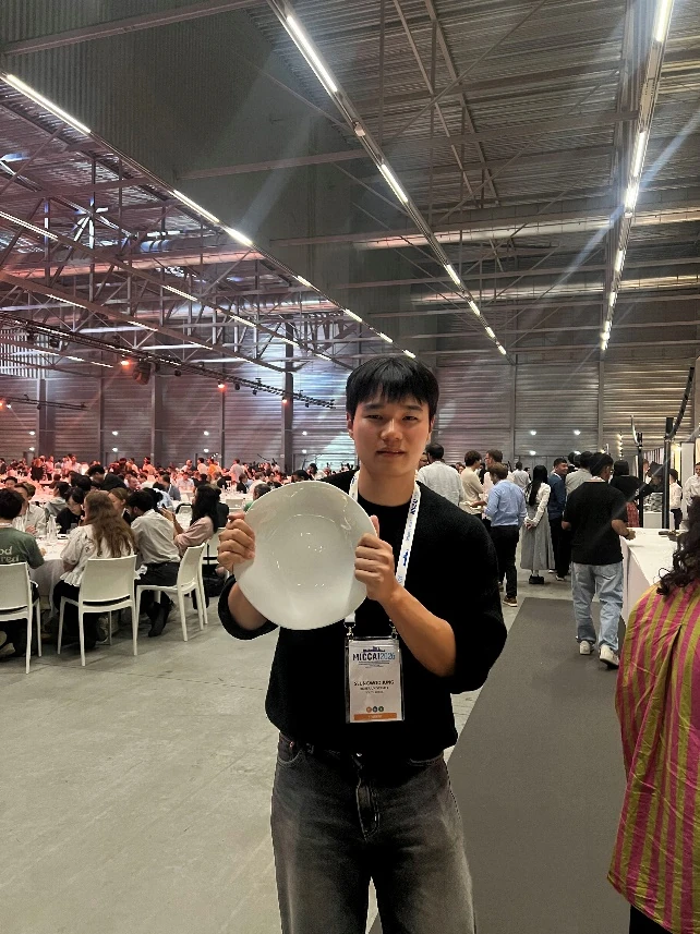 MICCAI 2026 @ Strasbourg, France - Junseok presented his paper 'SHINE' (best paper shortlist) | System Software Lab, Korea University