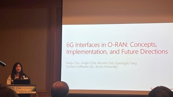 Hwiju presented her paper at ICTC 2024